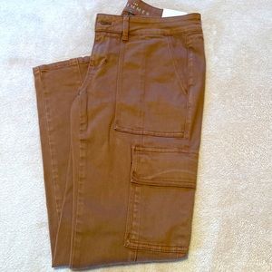 White House Black Market Skimmer Cargo Pants